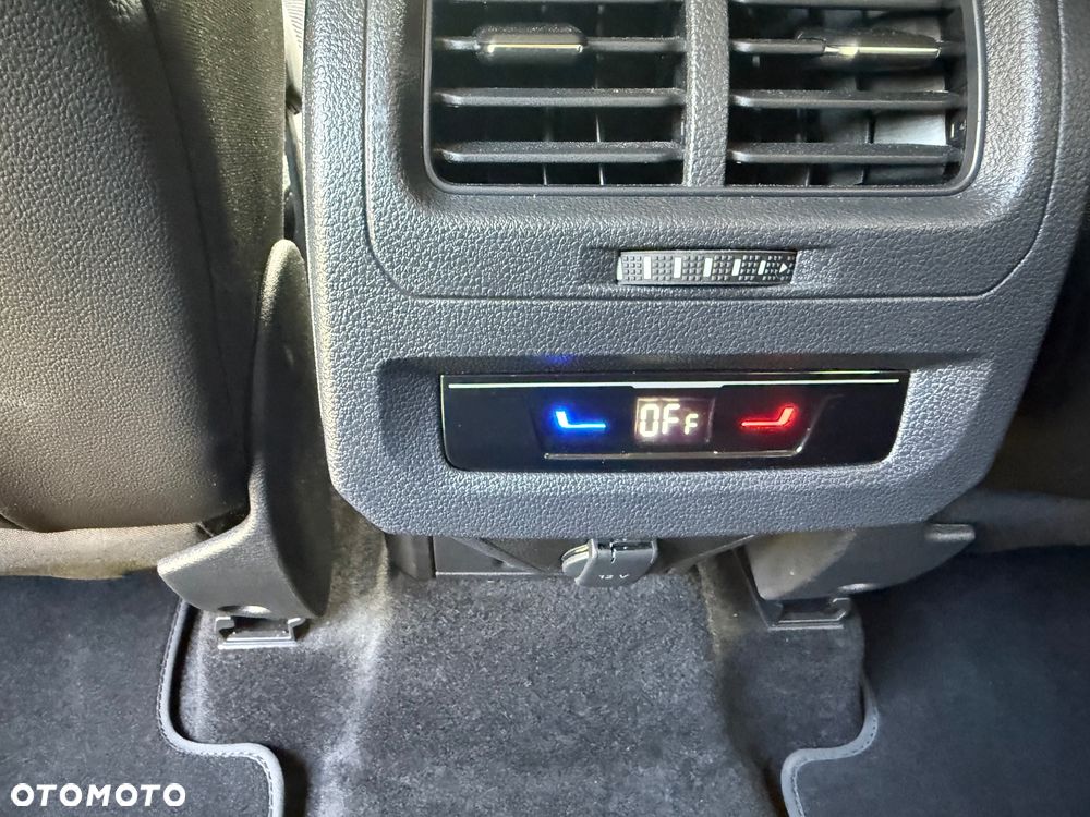 Volkswagen Touran 1.5 TSI EVO Comfortline Plus - 33