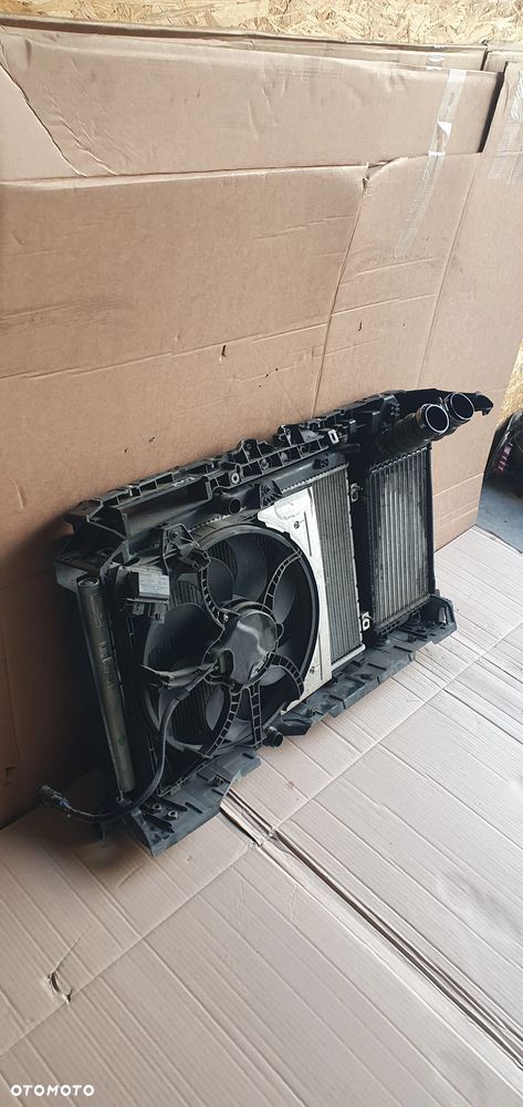Pas przedni chłodnice wentylator Peugeot 2008 II 1.5 HDI 9823718480 - 4