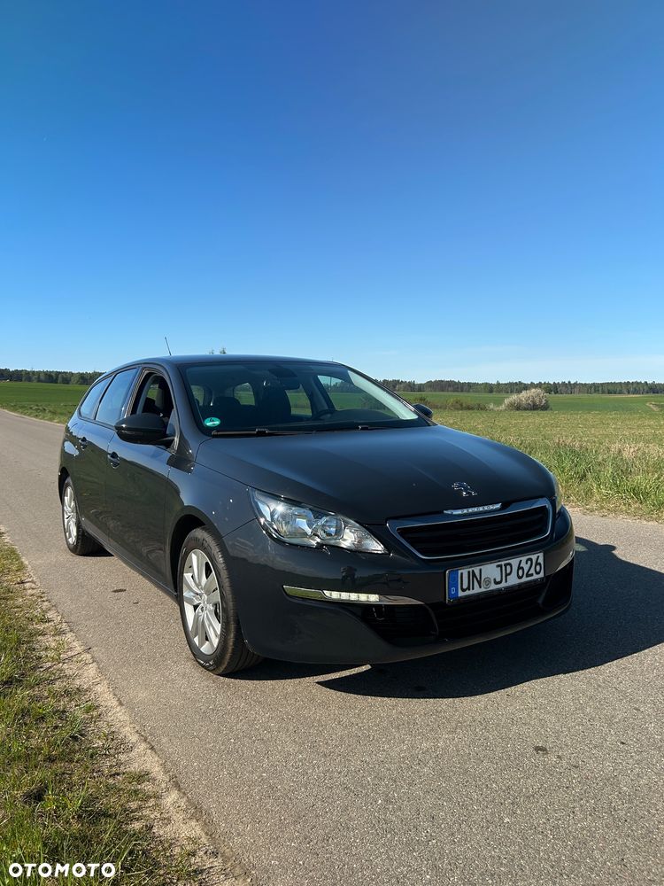 Peugeot 308 - 1