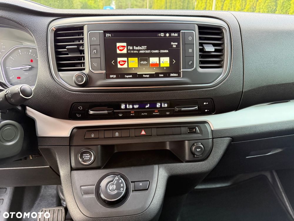 Opel VIVARO - 25