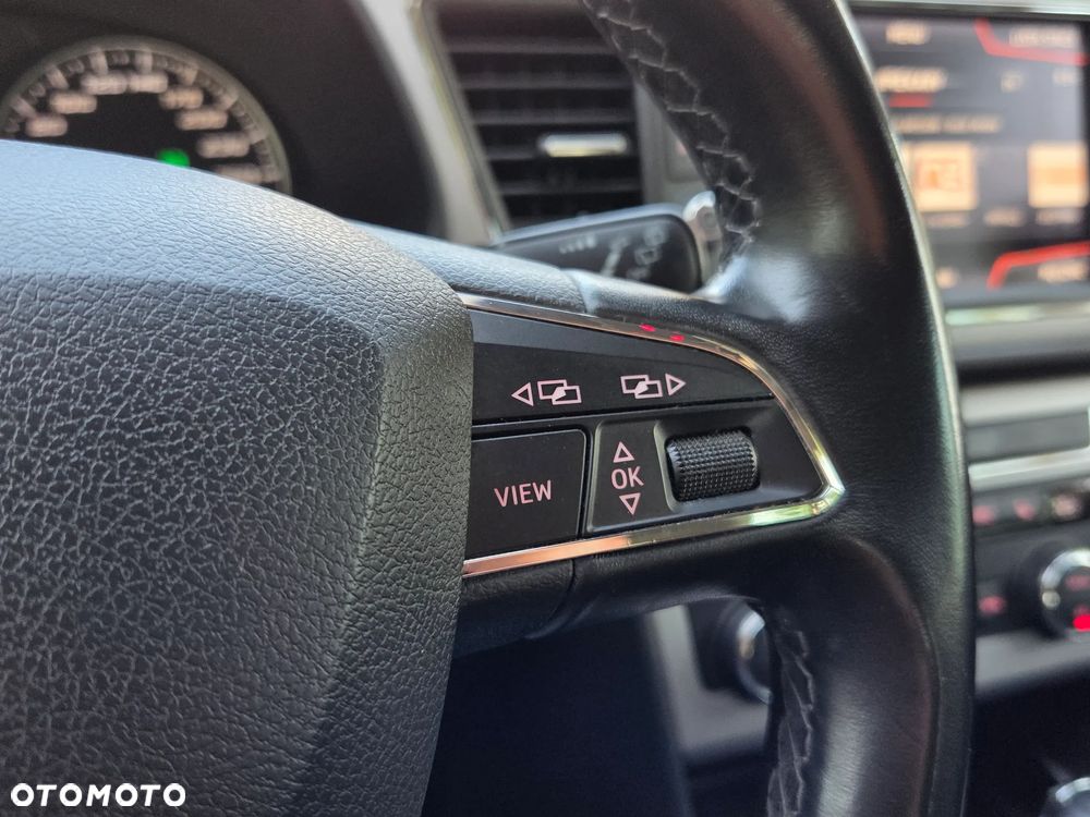 Seat Leon 2.0 TDI Xcellence S&S DSG - 27