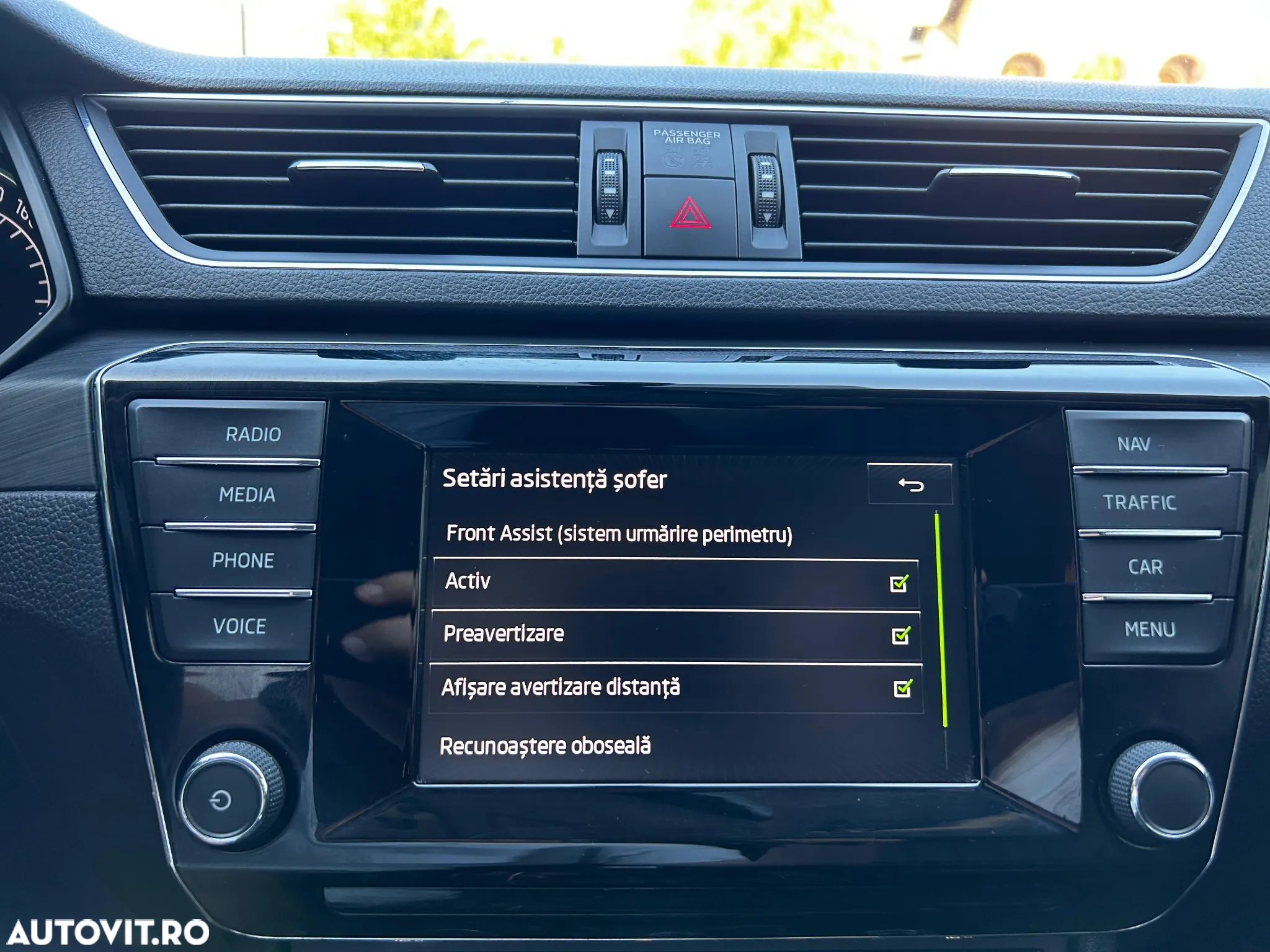 Skoda Superb 2.0 TDI DSG 4X4 Sportline - 15