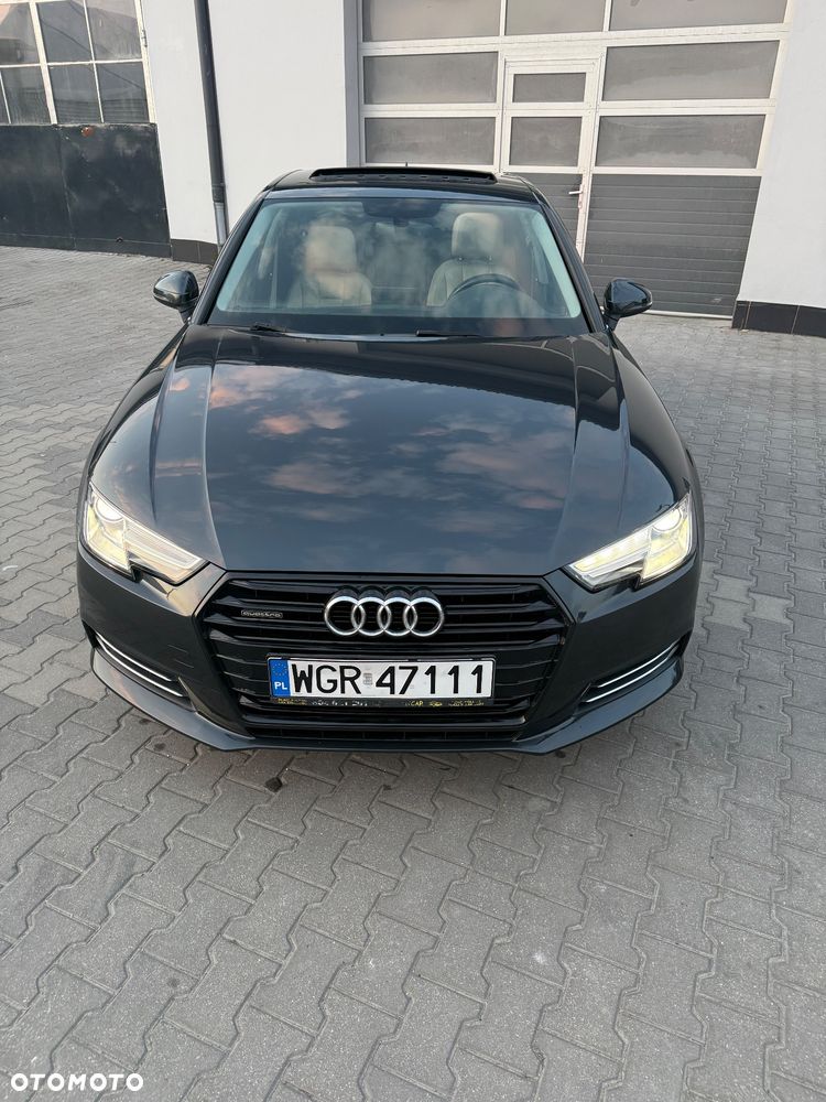 Audi A4 Limousine - 12