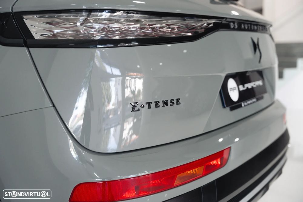 DS DS7 Crossback E-Tense Performance Line EAT8 - 16