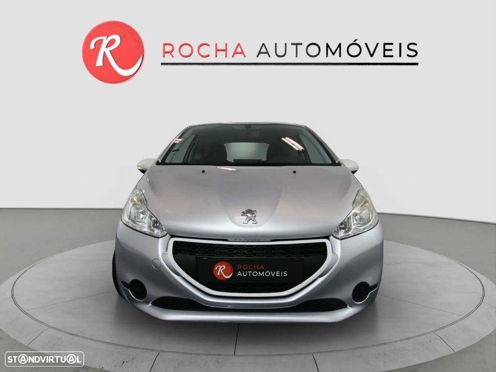 Peugeot 208 - 3