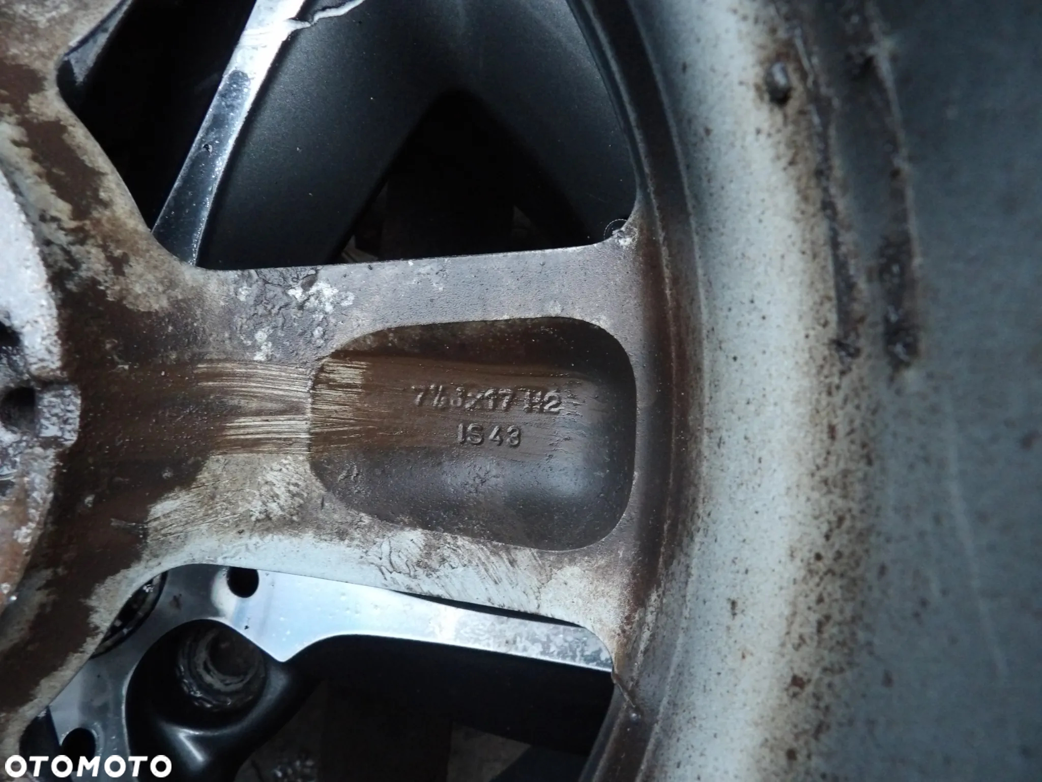 BMW - FELGI ALUMINIOWE - DWIE SZEROKOŚCI - 8Jx17 H2 IS58  7,5Jx H2 IS43 - 3