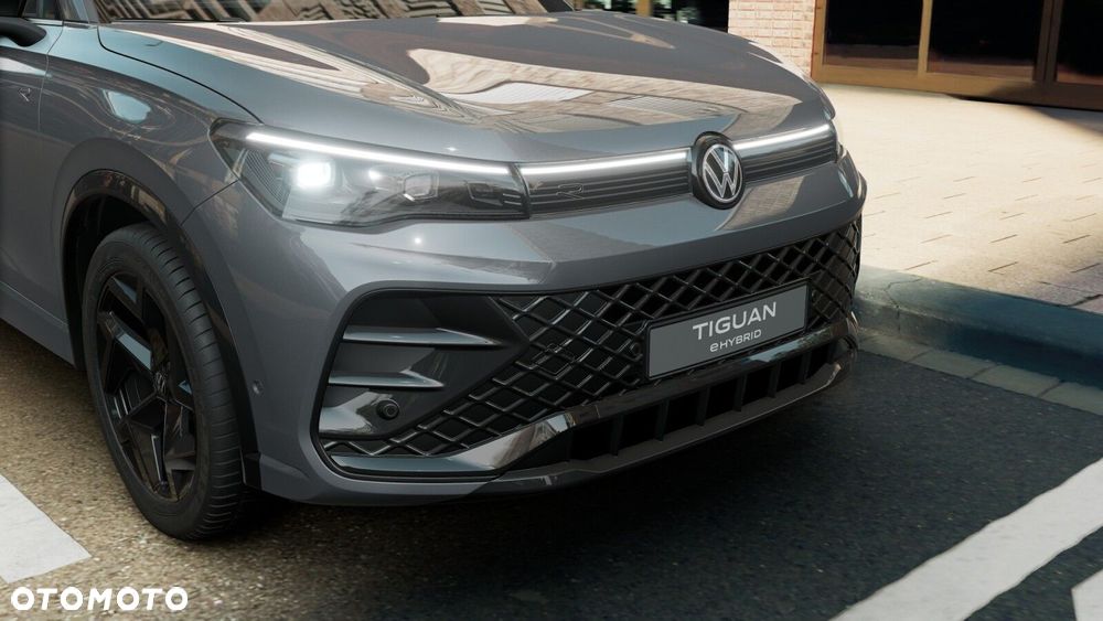 Volkswagen Tiguan - 8