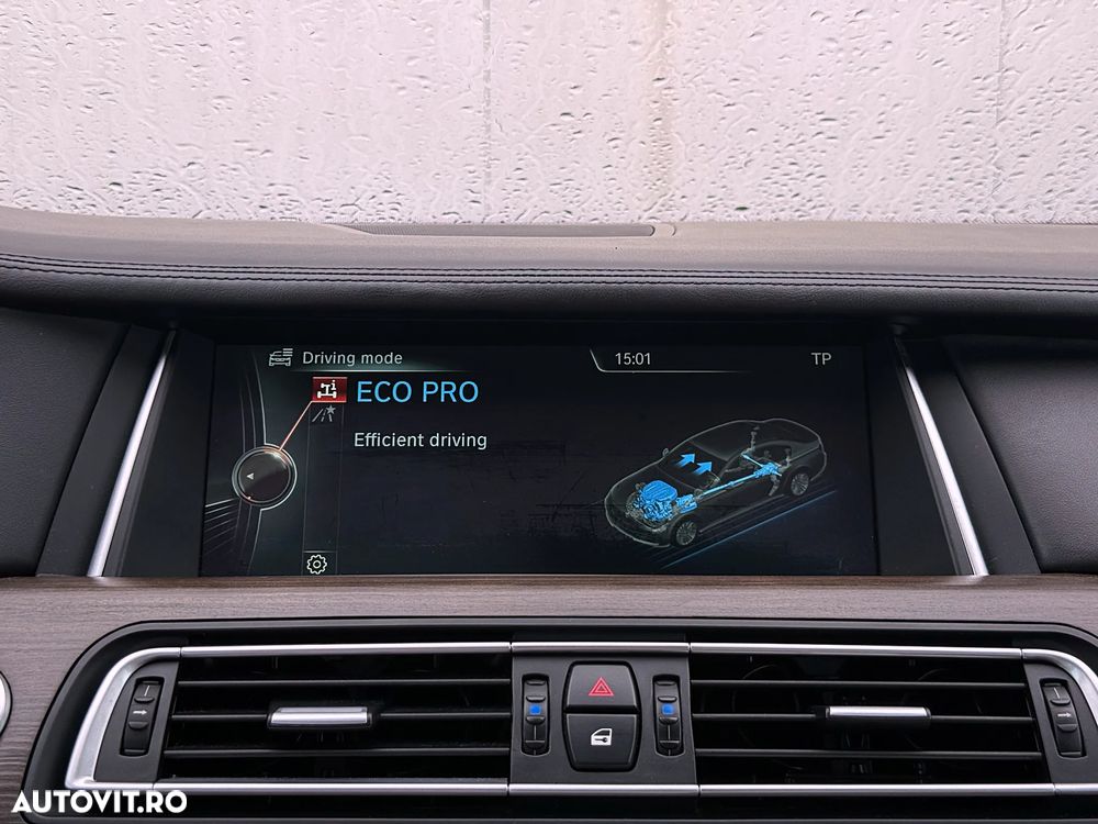 BMW Seria 7 730d Edition Exclusive - 29