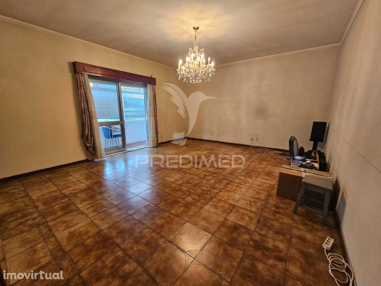 Apartamento T3 com varandas e garagem em Rio Tinto - Grande imagem: 4/17