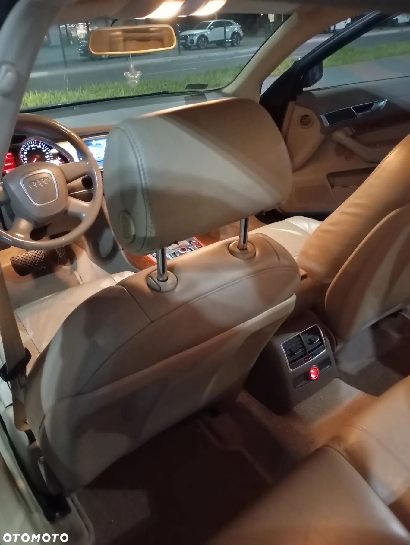 Audi A6 2.4 Multitronic - 9
