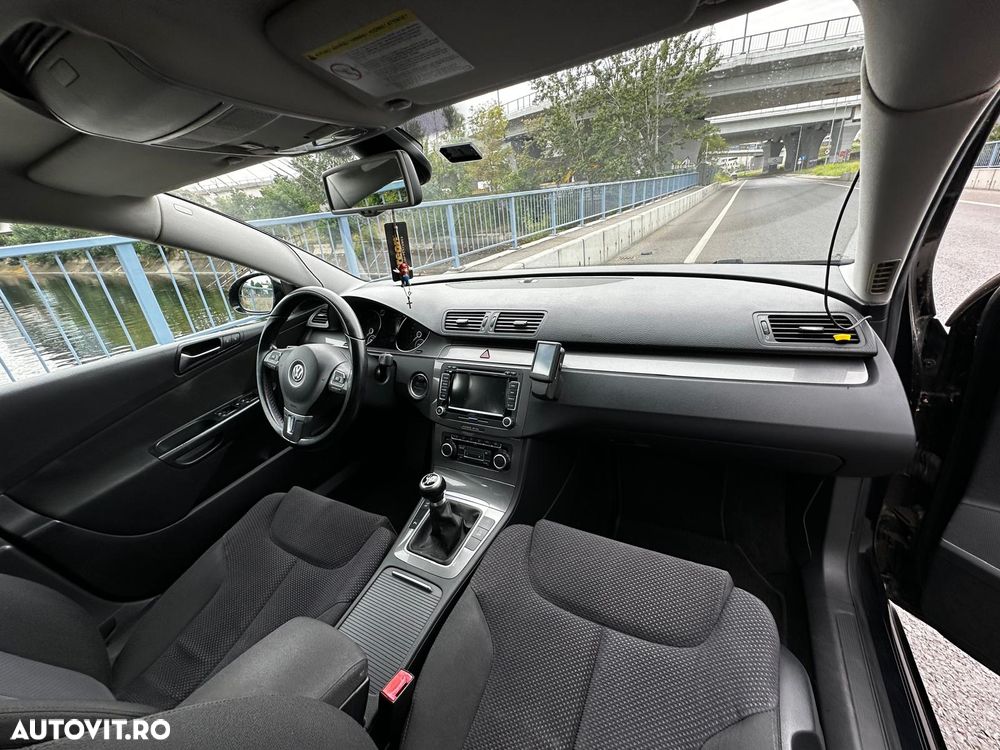 Volkswagen Passat 1.6TDI BlueMotion Tehnology Comfortline - 17