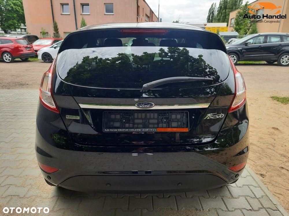 Ford Fiesta 1.0 EcoBoost mHEV Titanium - 8