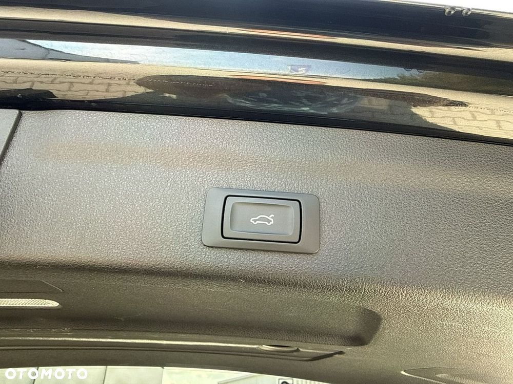 Audi A6 Avant 45 TFSI quattro S tronic - 17