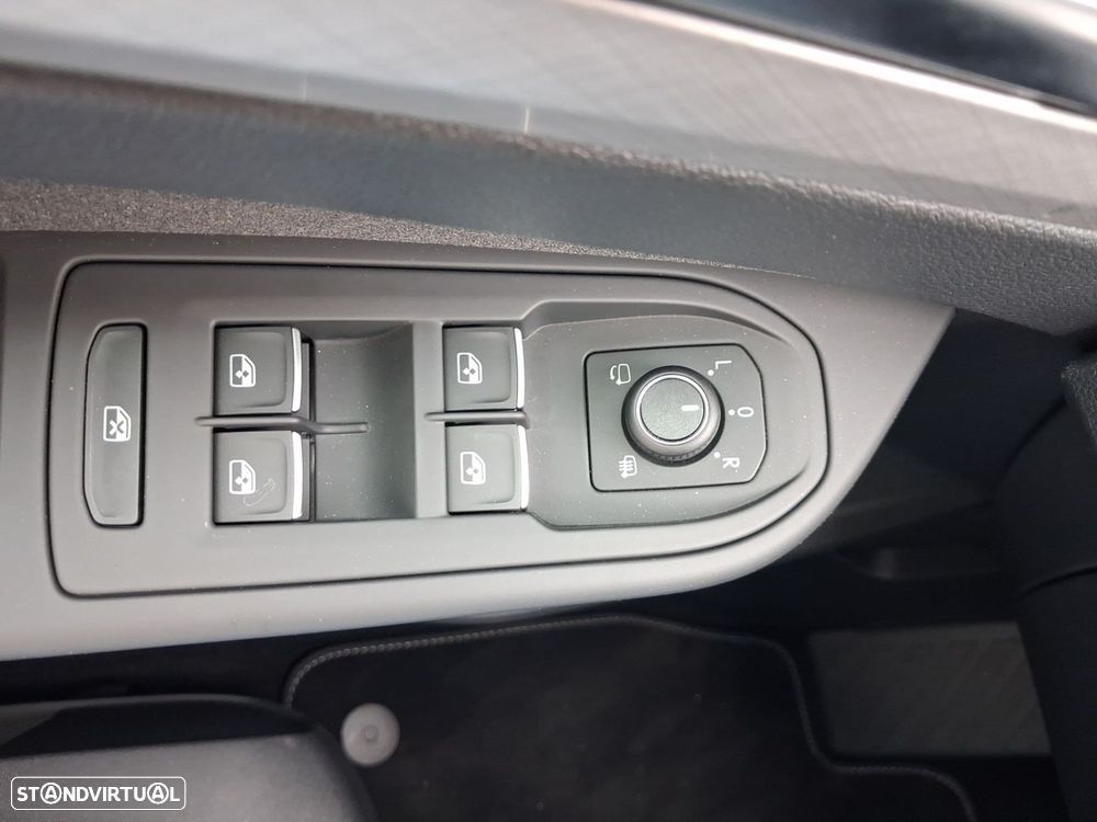 VW Golf - 14