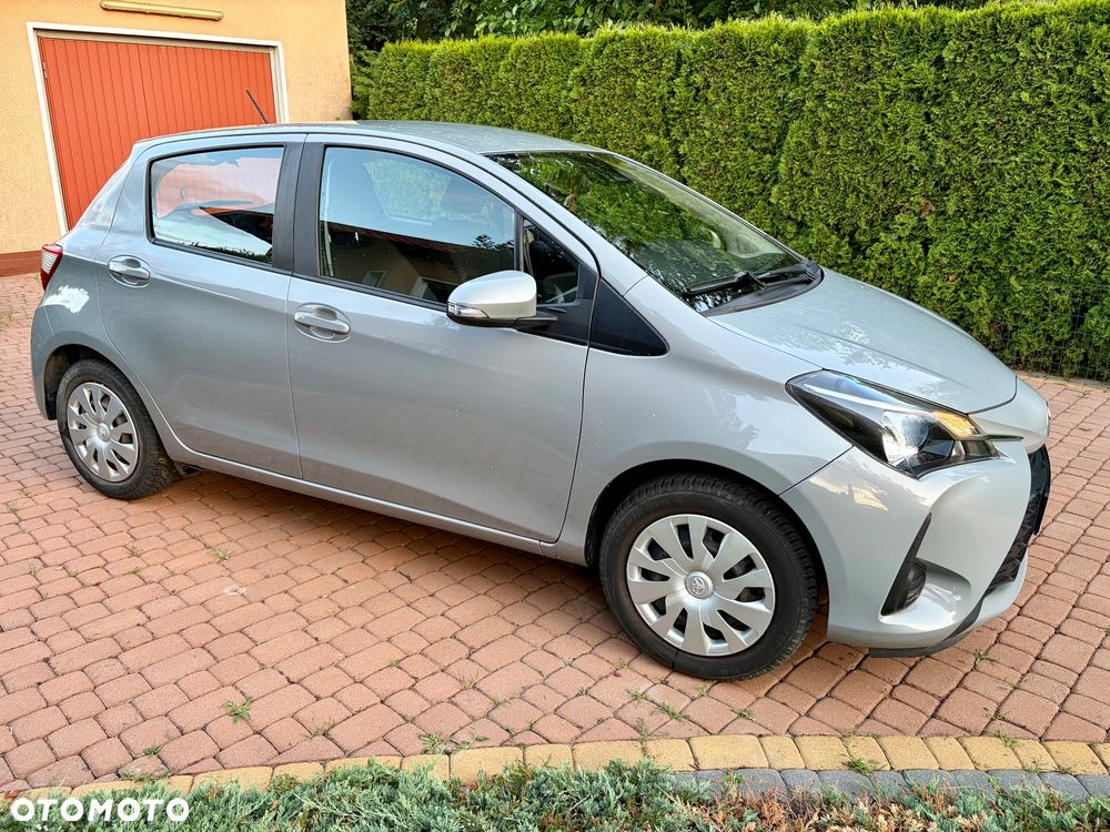 Toyota Yaris 1.0 Active - 13
