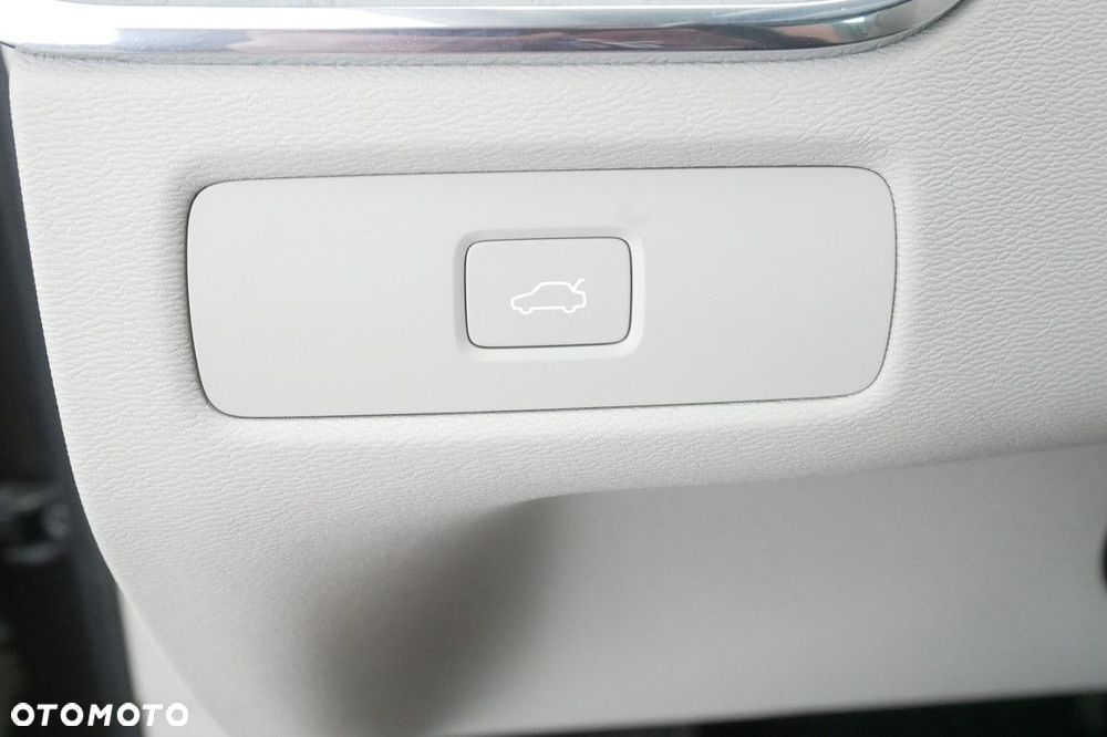 Volvo XC 60 - 18