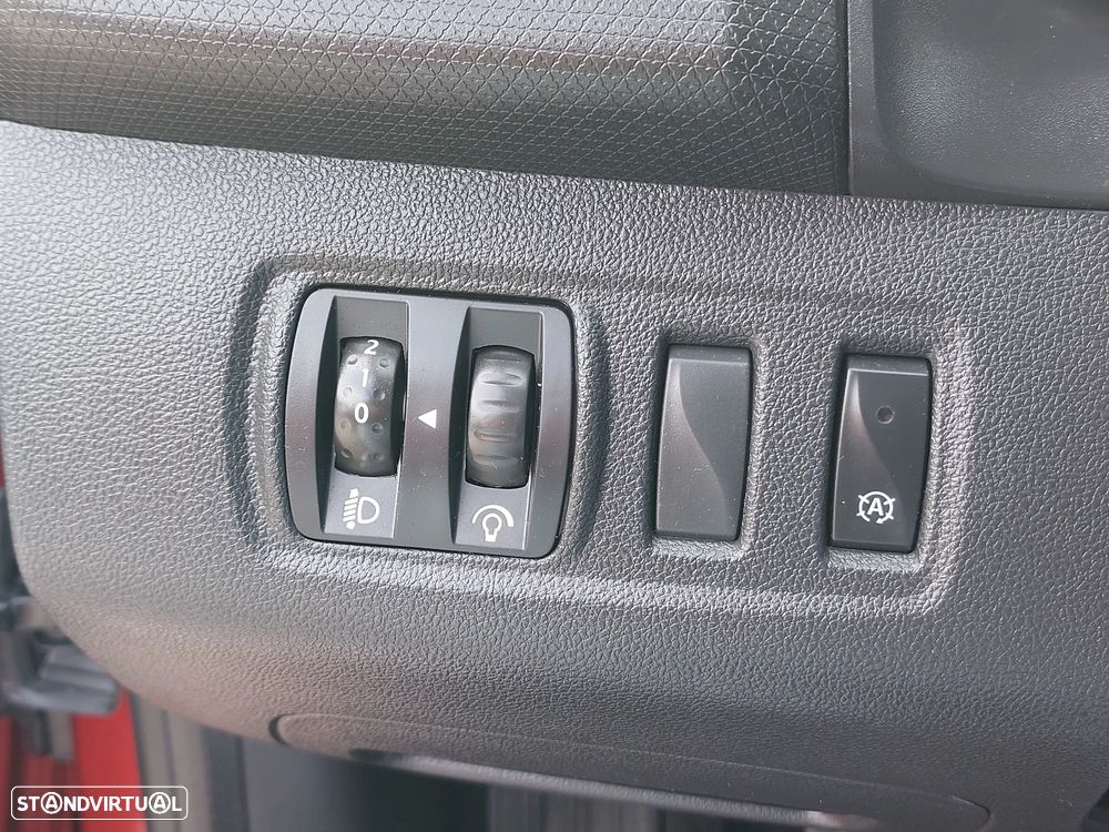 Renault Clio Sport Tourer 0.9 TCe Limited Edition - 21