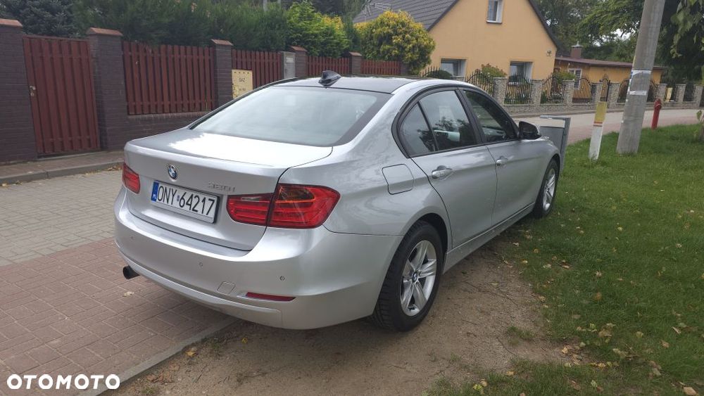 BMW Seria 3 320i Modern Line - 7