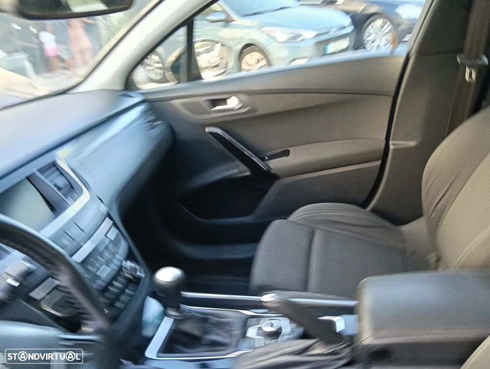 Peugeot 508 SW - 23