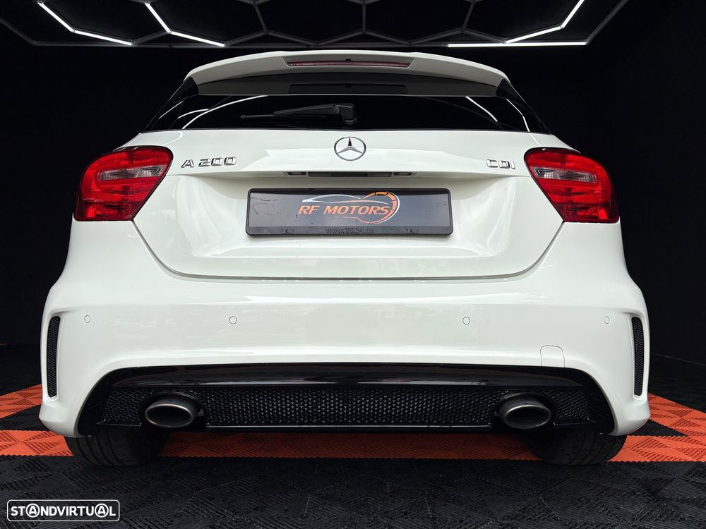Mercedes-Benz A 200 CDI AMG Line - 27