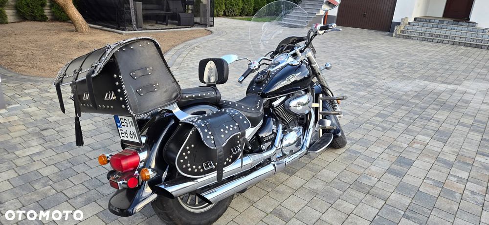Suzuki Boulevard - 2