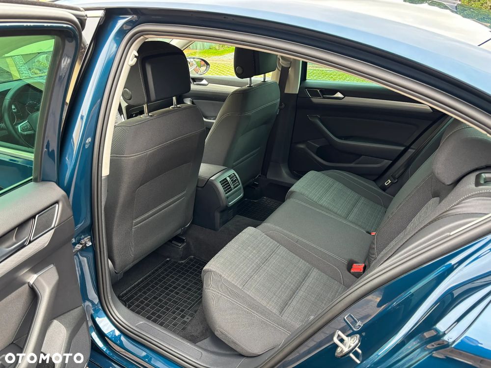 Volkswagen Passat ver-1-5-tsi-evo-business-dsg - 31