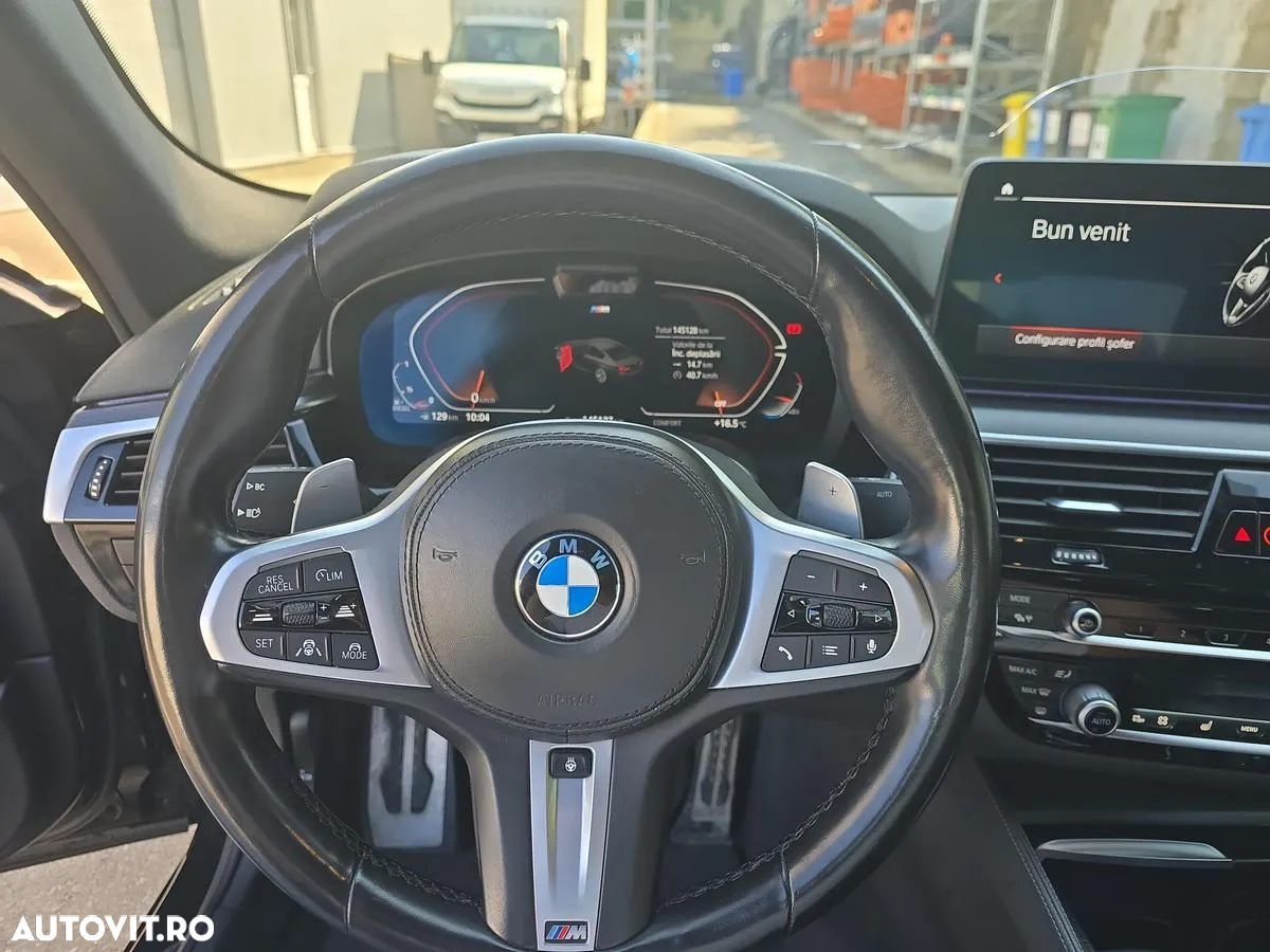 BMW Seria 5 530d xDrive AT MHEV - 10