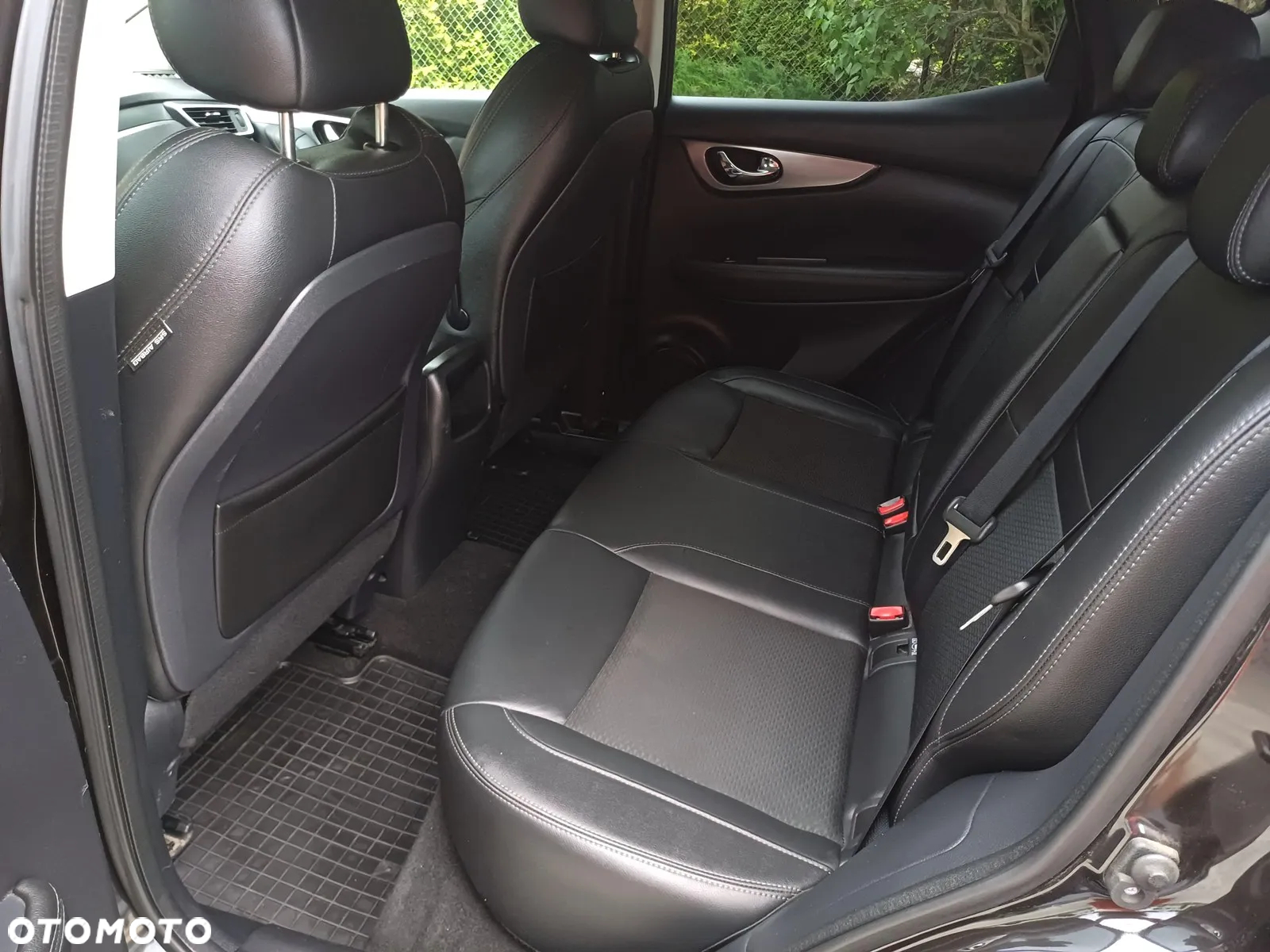 Nissan Qashqai - 14