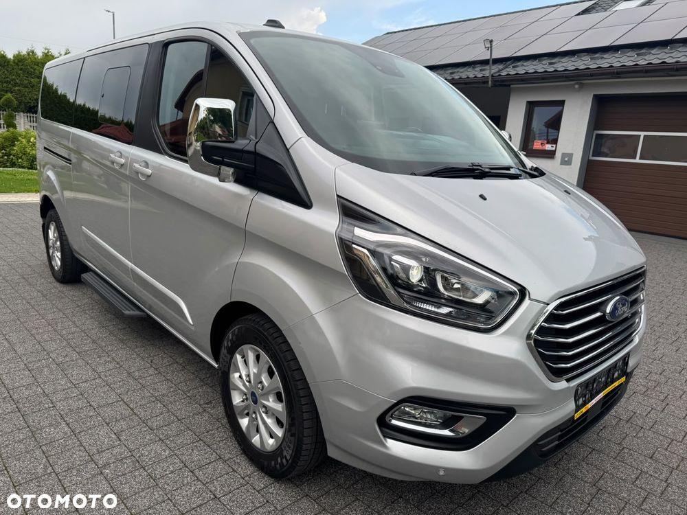 Ford Tourneo Custom - 7