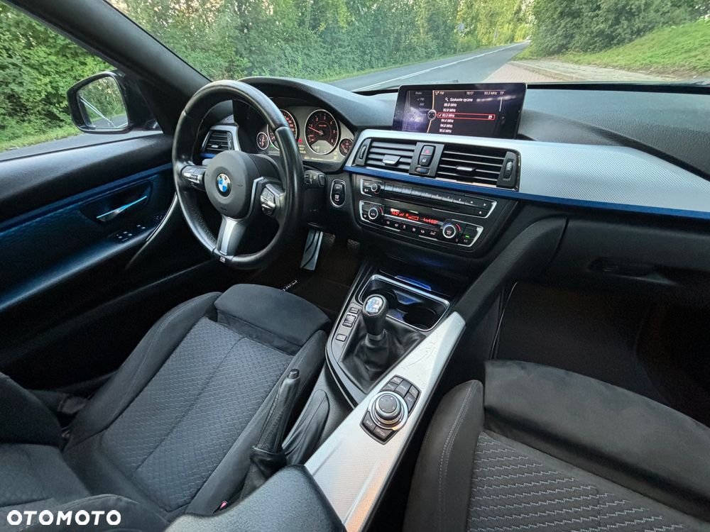 BMW Seria 3 320d M Sport EU6 - 20