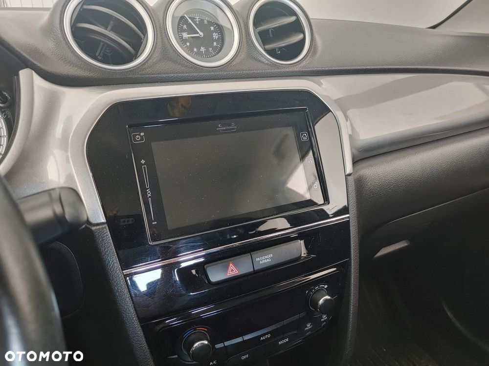 Suzuki Vitara 1.6 Elegance 2WD - 9