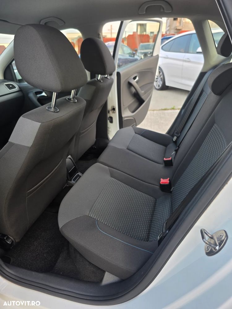 Volkswagen Polo 1.4 TDI (Blue Motion Technology) Highline - 10