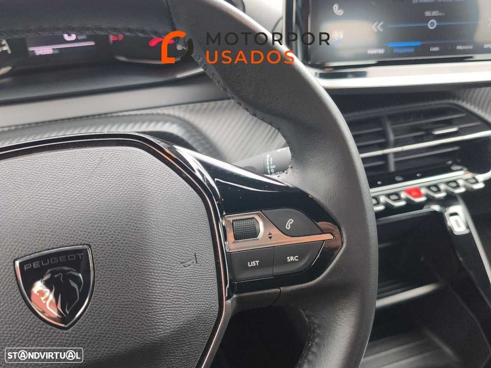 Peugeot 2008 1.2 PureTech Active Pack - 14