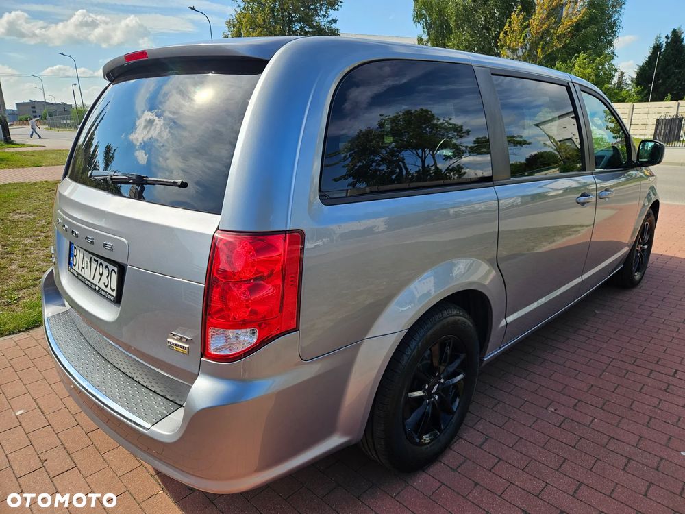 Dodge Grand Caravan 3.6 R/T - 5