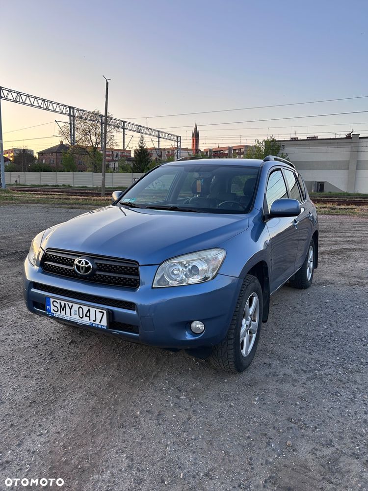 Toyota RAV4 2.0 VVT-i Prestige - 1