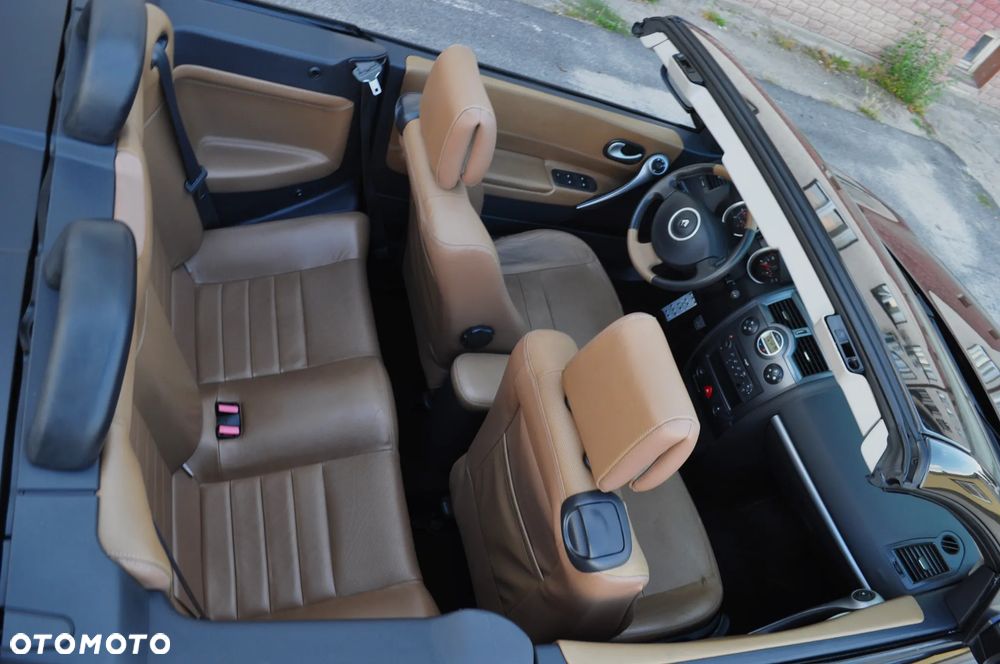 Renault Megane 2.0 Coupe-Cabriolet Luxe Dynamique - 26