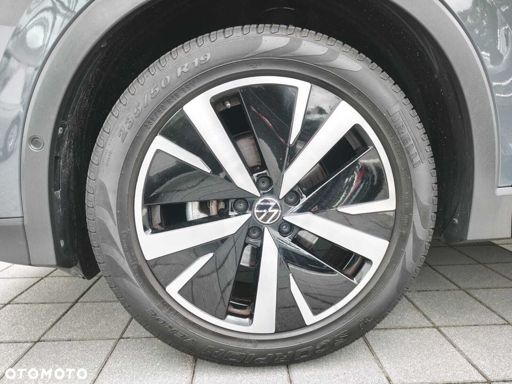 Volkswagen Tiguan 1.5 TSI EVO Elegance DSG - 40
