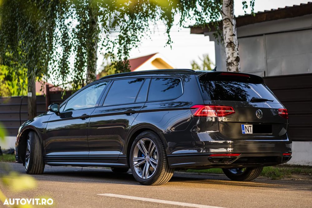 Volkswagen Passat 2.0 TDI DSG R Executive - 2