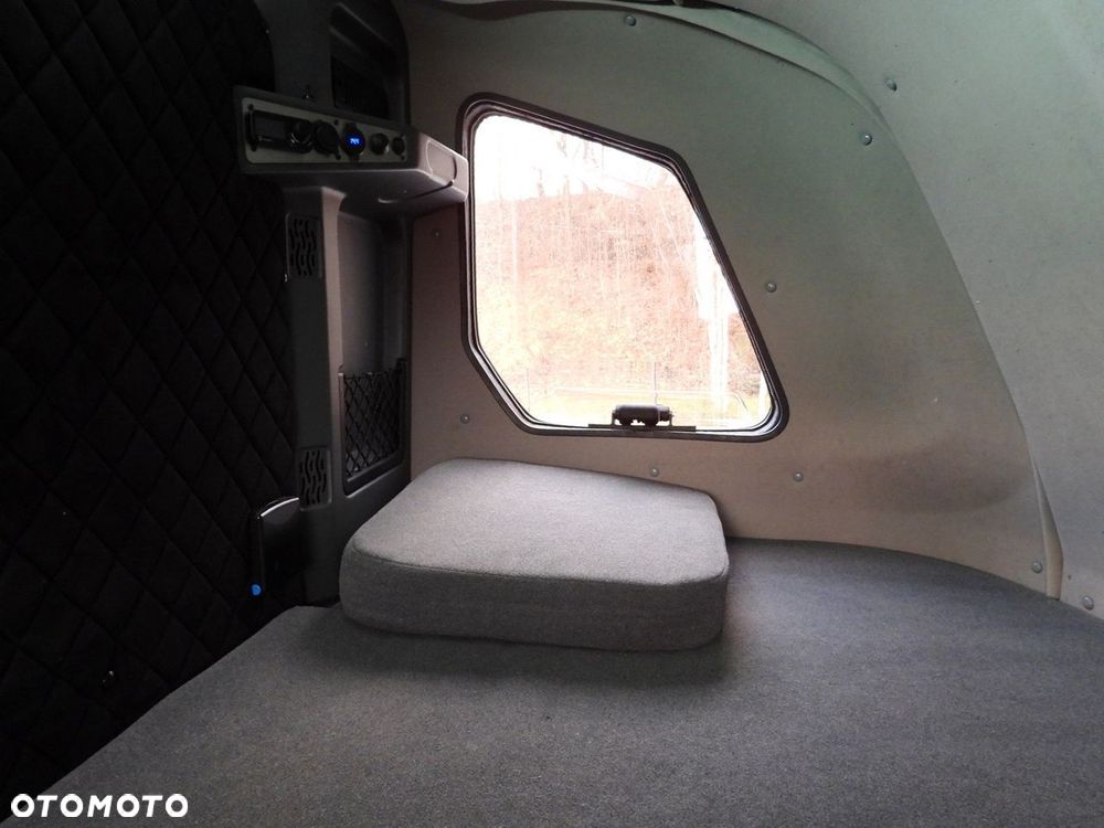 Renault MASTER PLANDEKA 10 PALET WEBASTO TEMPOMAT LEDY PNEUMATYKA KLIMATYZACJA  165KM - 40