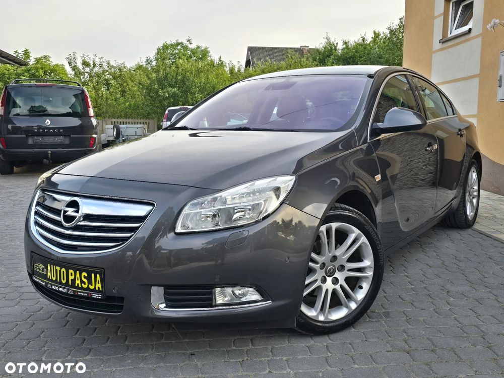 Opel Insignia 1.8 Cosmo - 1