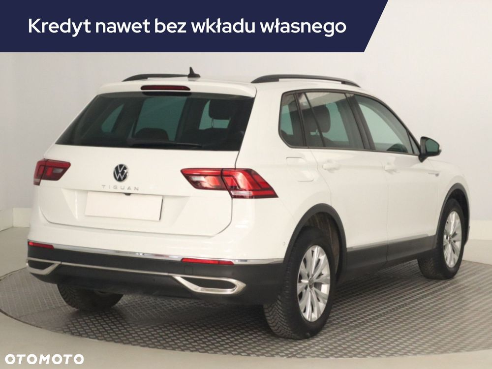 Volkswagen Tiguan - 7