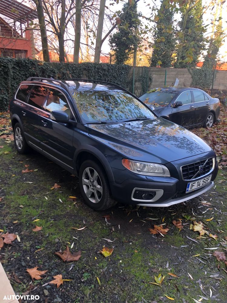 Volvo XC 70 D5 AWD Summum - 1