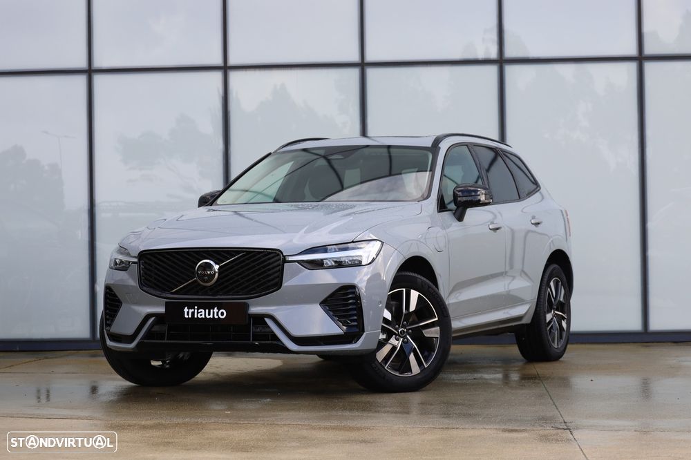 Volvo XC 60 2.0 T6 PHEV Plus Dark AWD - 46