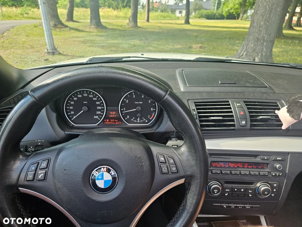BMW Seria 1 118i - 22