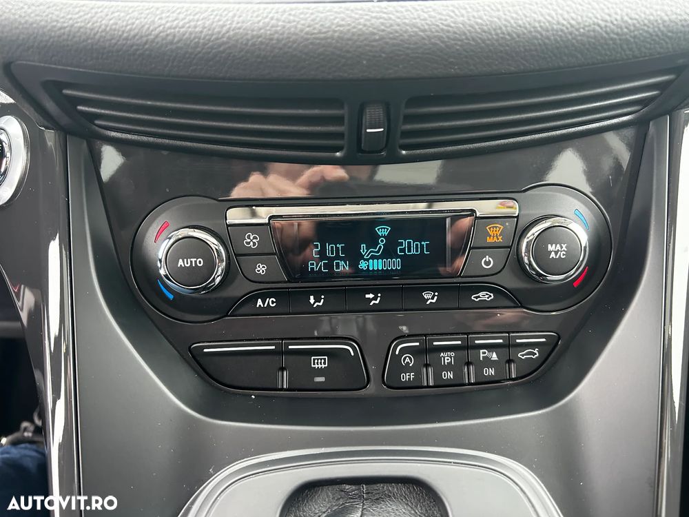 Ford Kuga 1.5 EcoBoost 4x4 Aut. Titanium - 22