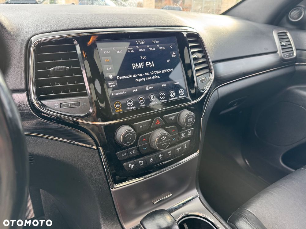 Jeep Grand Cherokee 3.6 V6 Overland Summit EU6 - 16