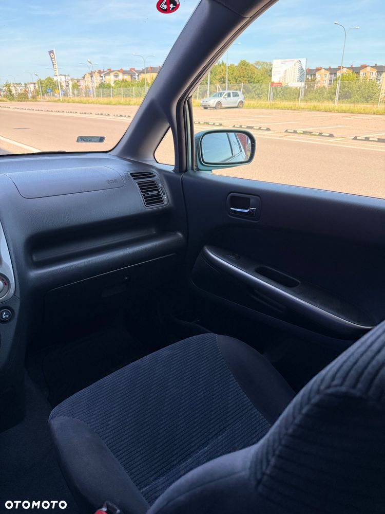 Honda Stream - 34