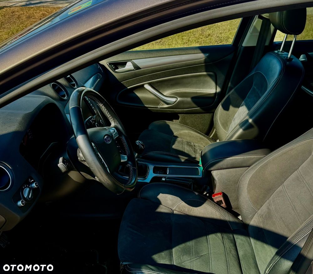 Ford Mondeo 1.6 TDCi ECOnetic Start-Stopp Titanium - 13