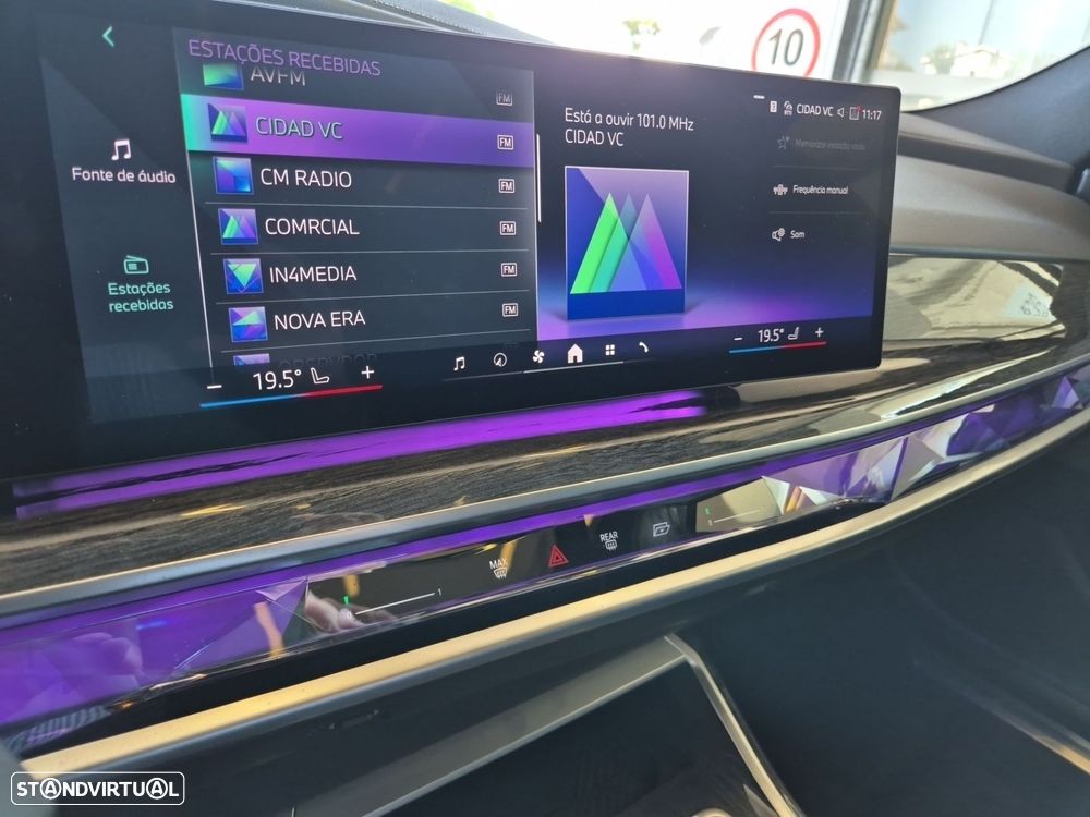 BMW i7 eDrive50 Pack Desportivo M Pro - 31