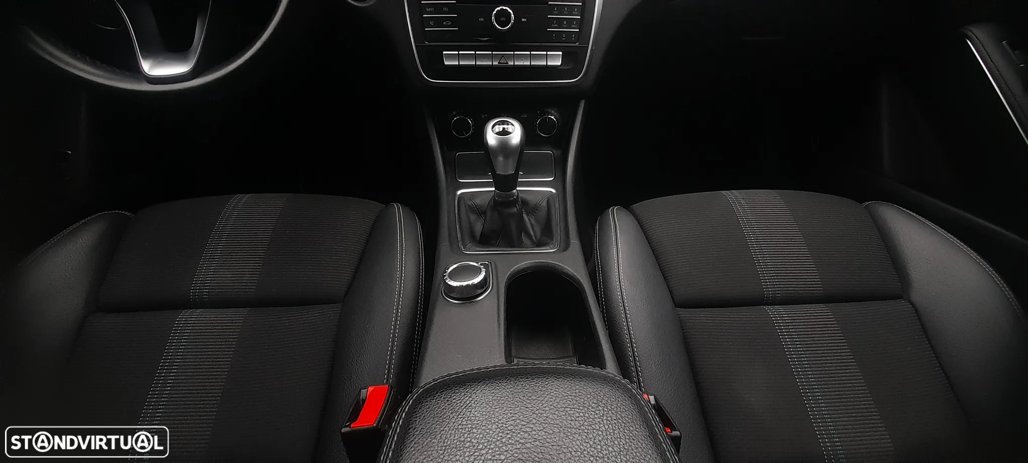 Mercedes-Benz CLA 180 d Peak Edition - 13